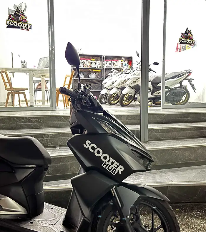 scooter hub shop on nimman road chiang mai